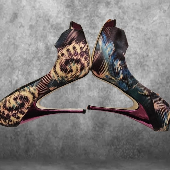 Aldo Purple/Blue Satin Peep Toe Platform Pumps Purple Metallic Heels-Size 6.5 - Picture 4 of 6